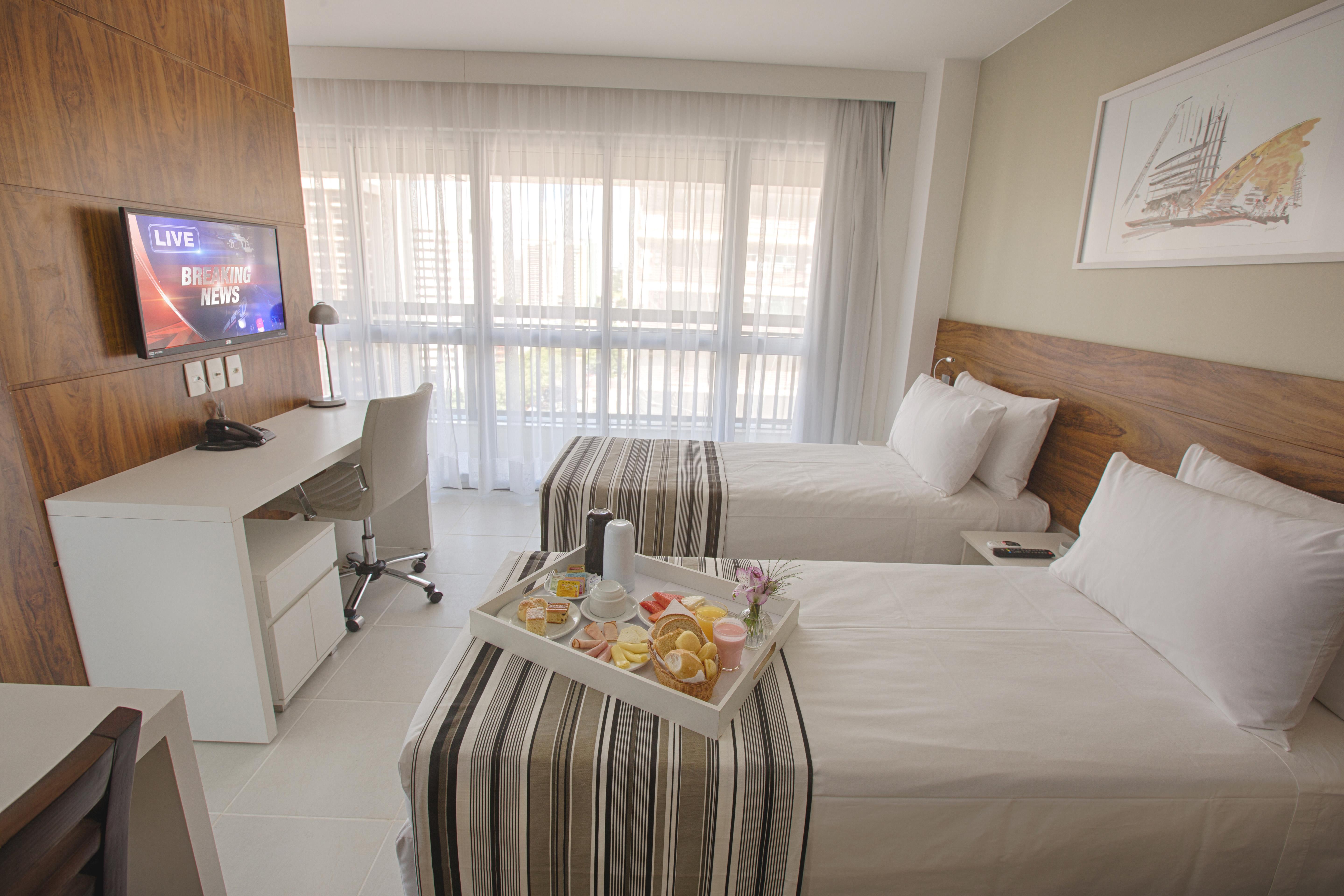 Fusion Hplus Express + Brasilia Bagian luar foto